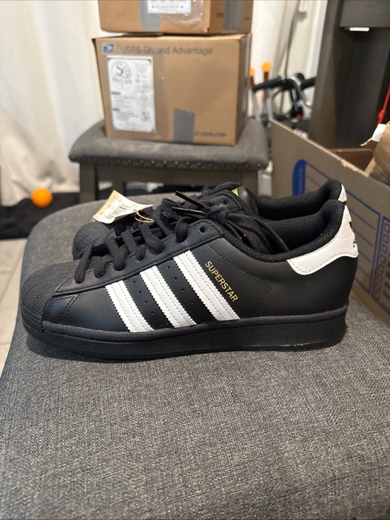 adidas Black and White Superstar Low-Top Sneakers main image 6